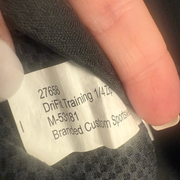 Nike University of Delaware 1/4 Quarter-Zip Pullover Medium gray logo Dri fit - Picture 10 of 10